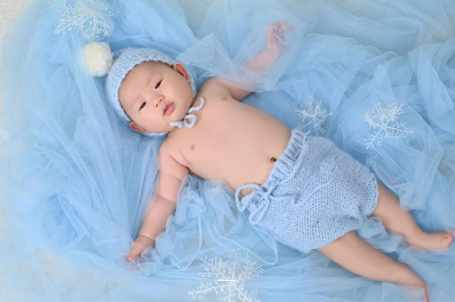 鞍山孕妇三个月肚子多大